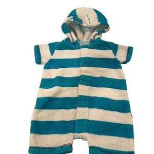 Magnificent Baby boy magnetic closure one piece shortie 0-3 months Terry towel